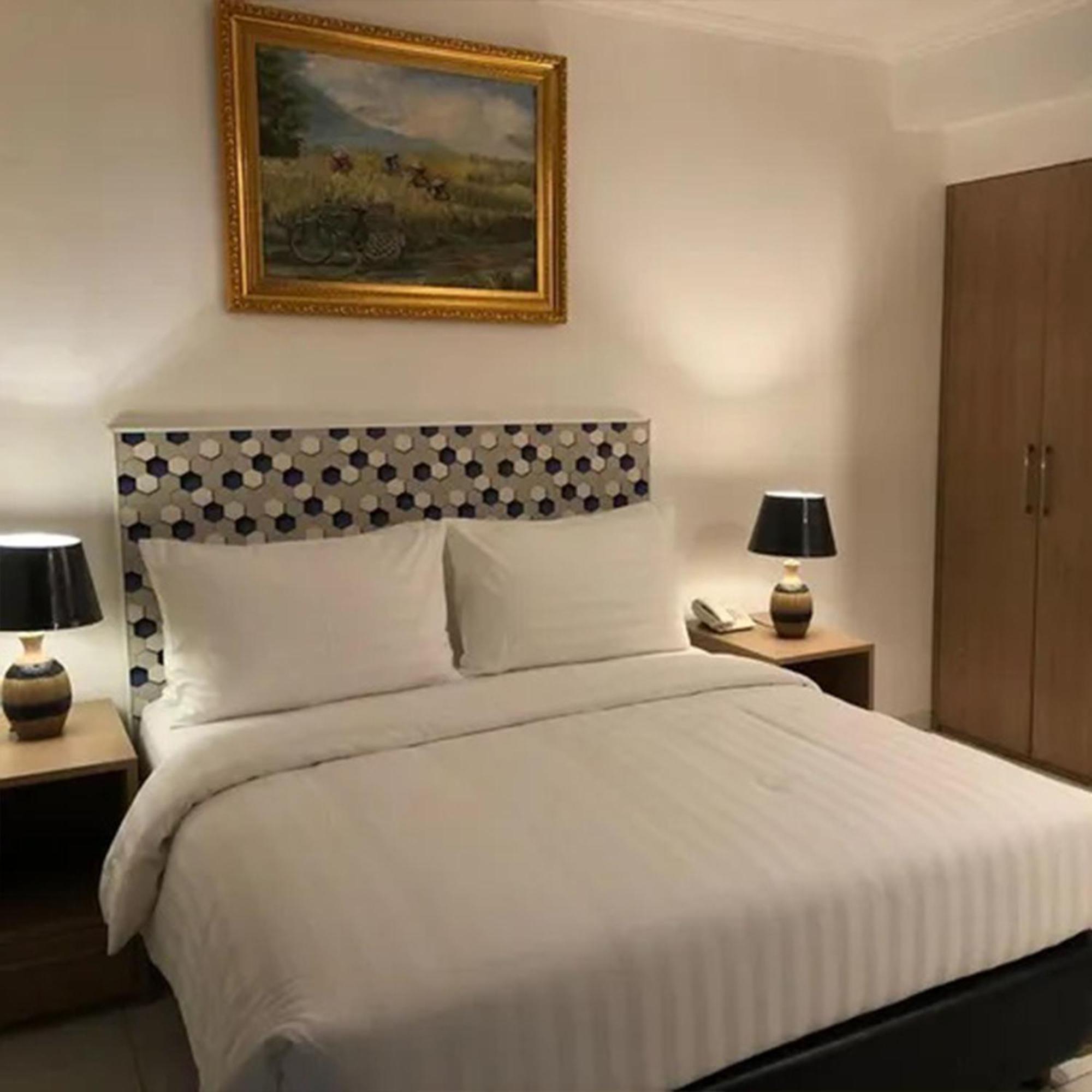 Bening Boutique Hotel Managed By Salak Hospitality Bekasi Eksteriør bilde